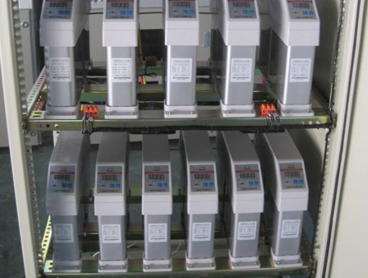 紫電電氣_低壓開關(guān)柜內(nèi)電容器安全運(yùn)行的電流、電壓和溫度有什么要求